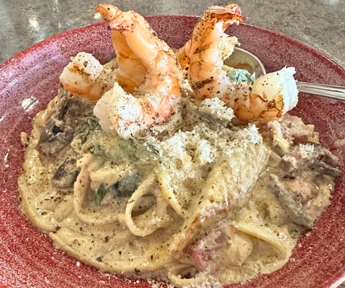 Creamy Alfredo Linguini at The Twisted Cork in Grant Pass, Oregon