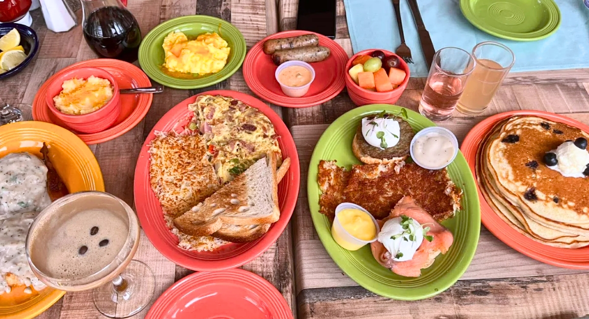 food at Stella's Fresh Brunch in Pearland, TX