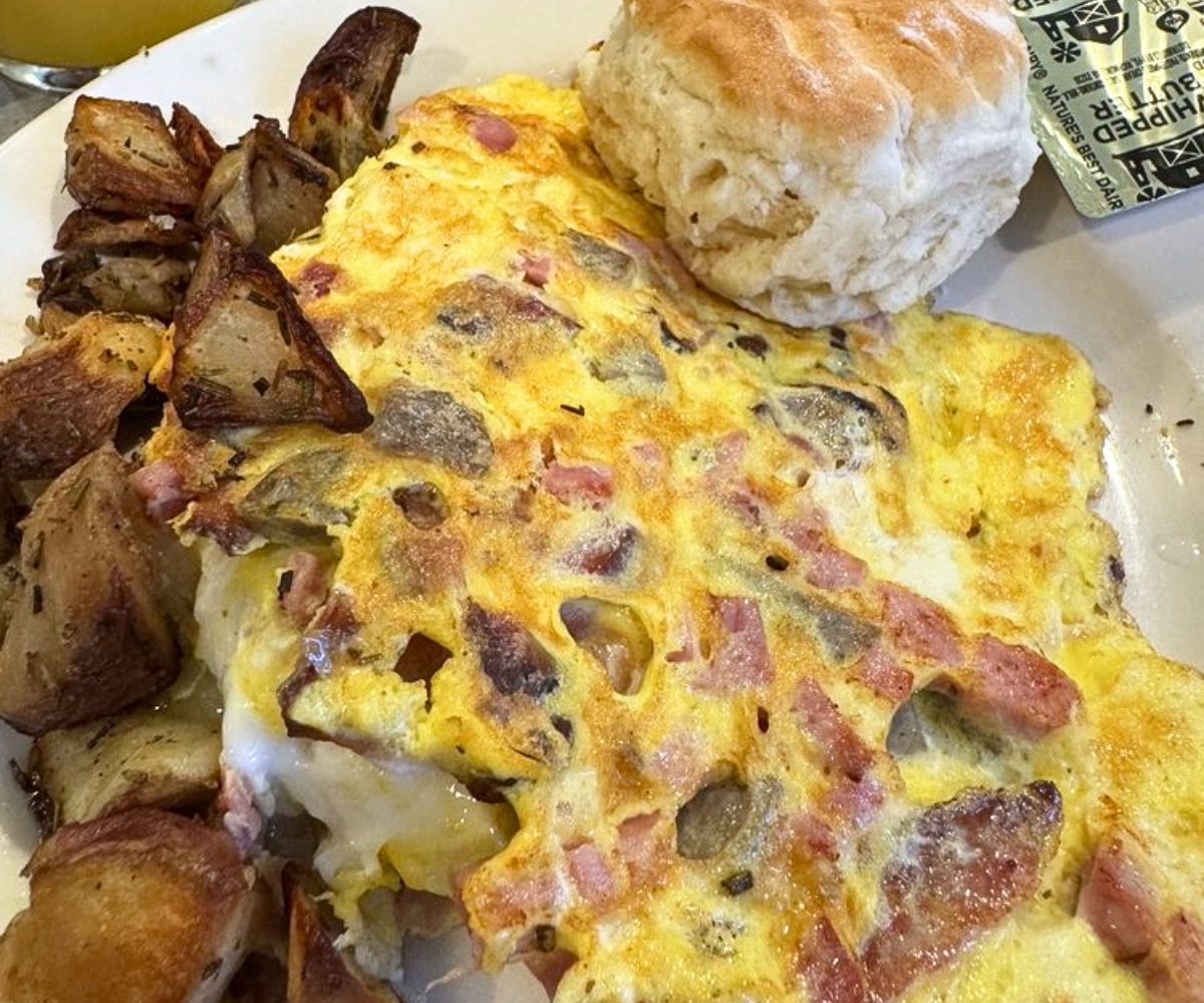 Western Omelette at Henry's Diner in Burlington, Vermont