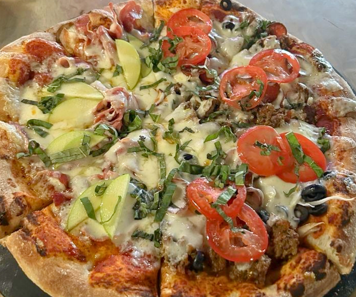 Salty Orchard Pizza/Winning Combo Pizza at The Toad House in Bremerton, Washington