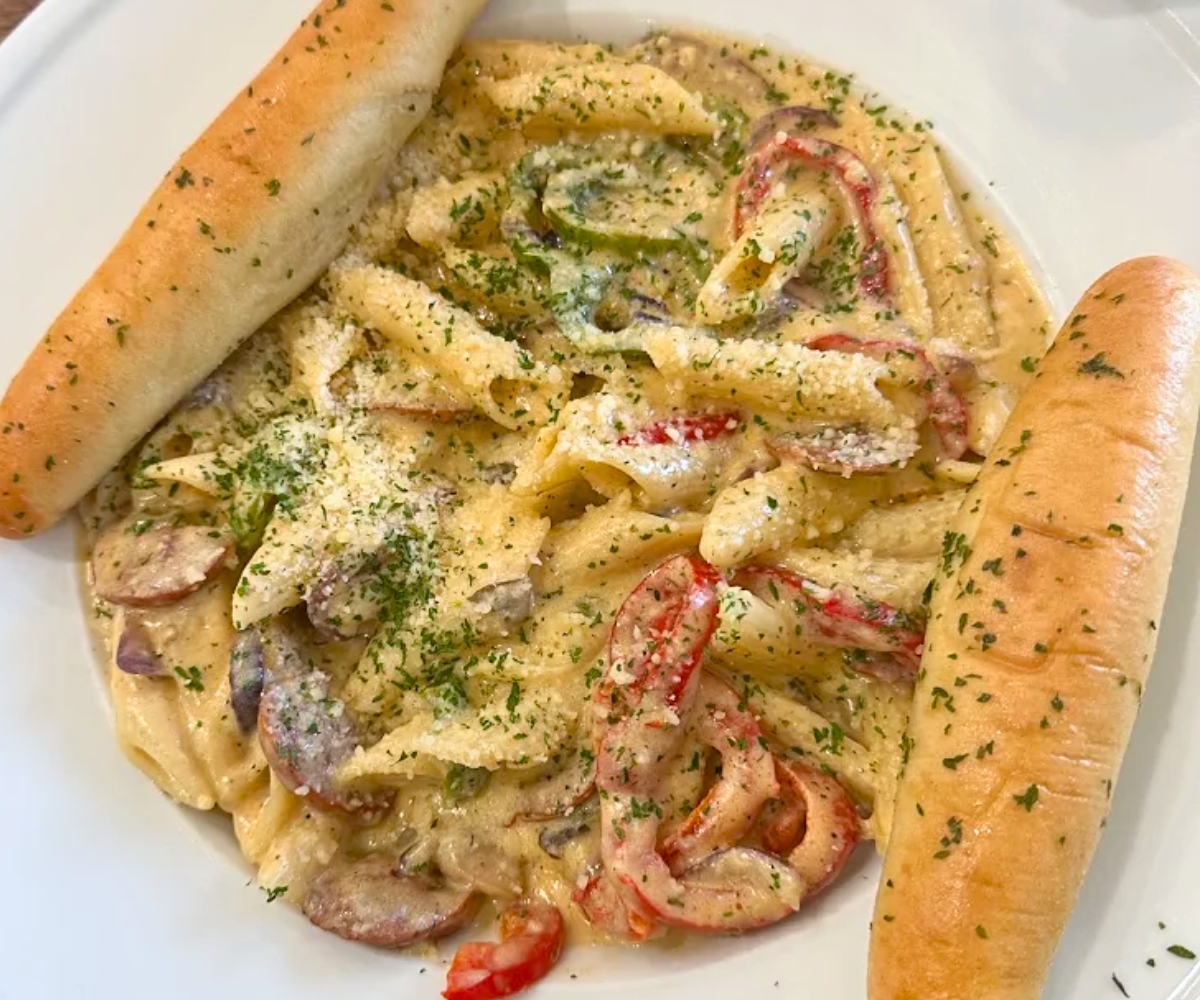 Pasta Magnolia at Brady's Steaks and Seafood in Pascagoula, MS
