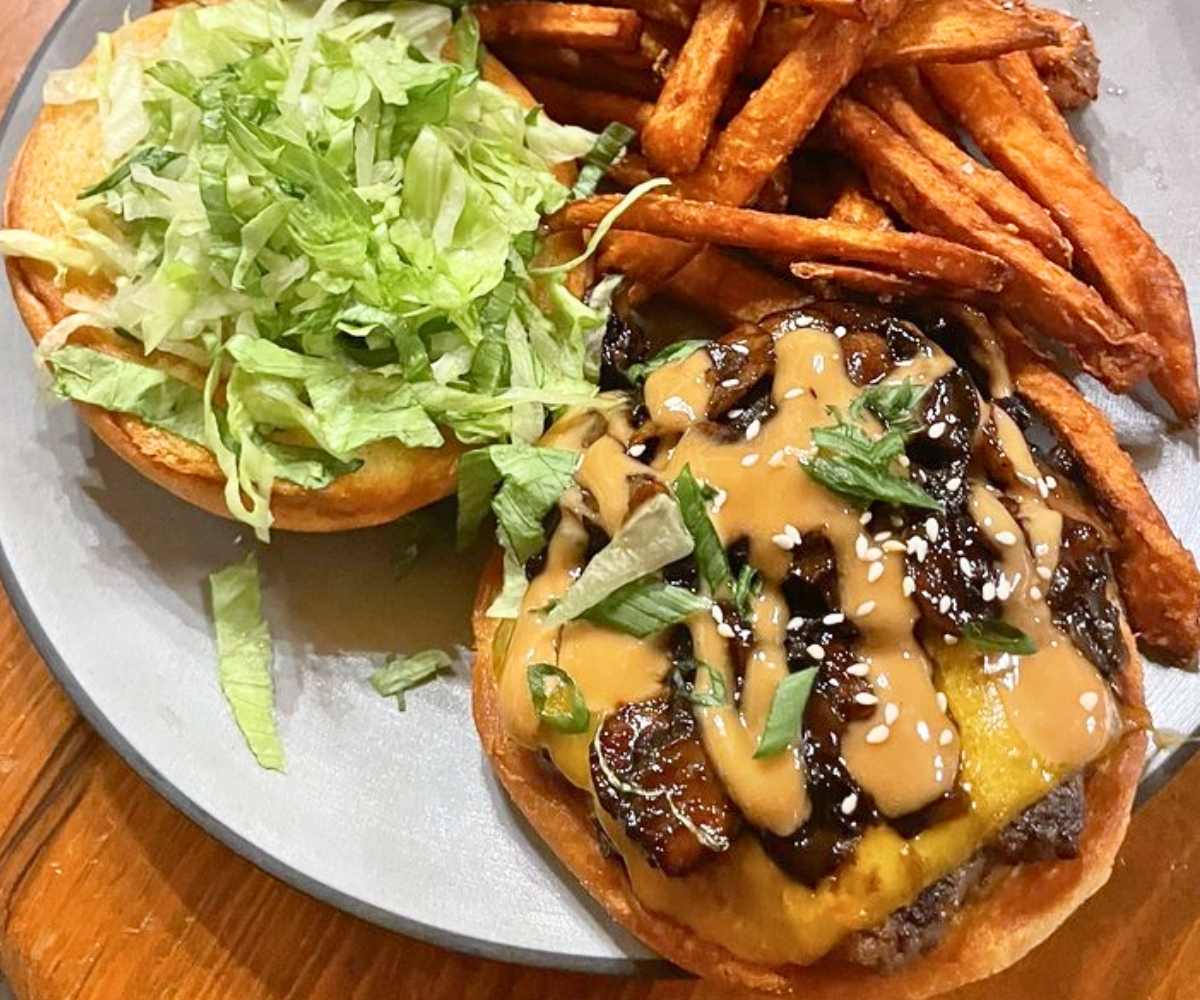 unagi mushroom burger at Sunset 89 in Page, Arizona