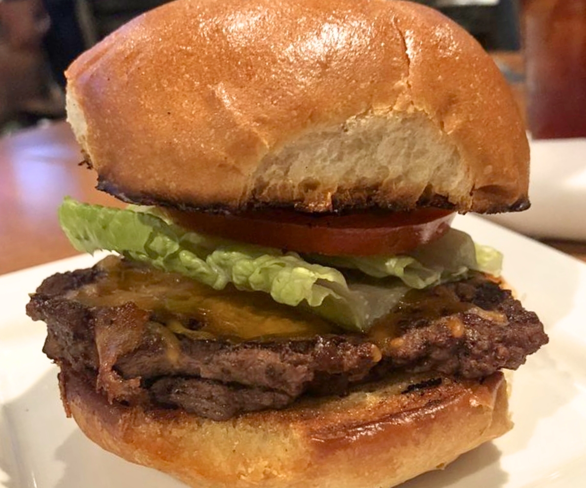 burger at Ridgewood Kitchen & Spirits in Concord, Ohio