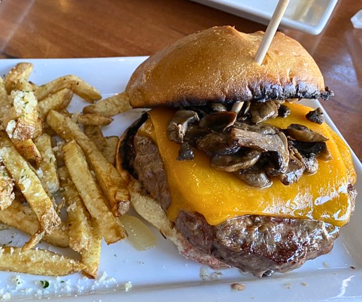burger at Lucky Beaver Bar & Burger in Stateline, NV