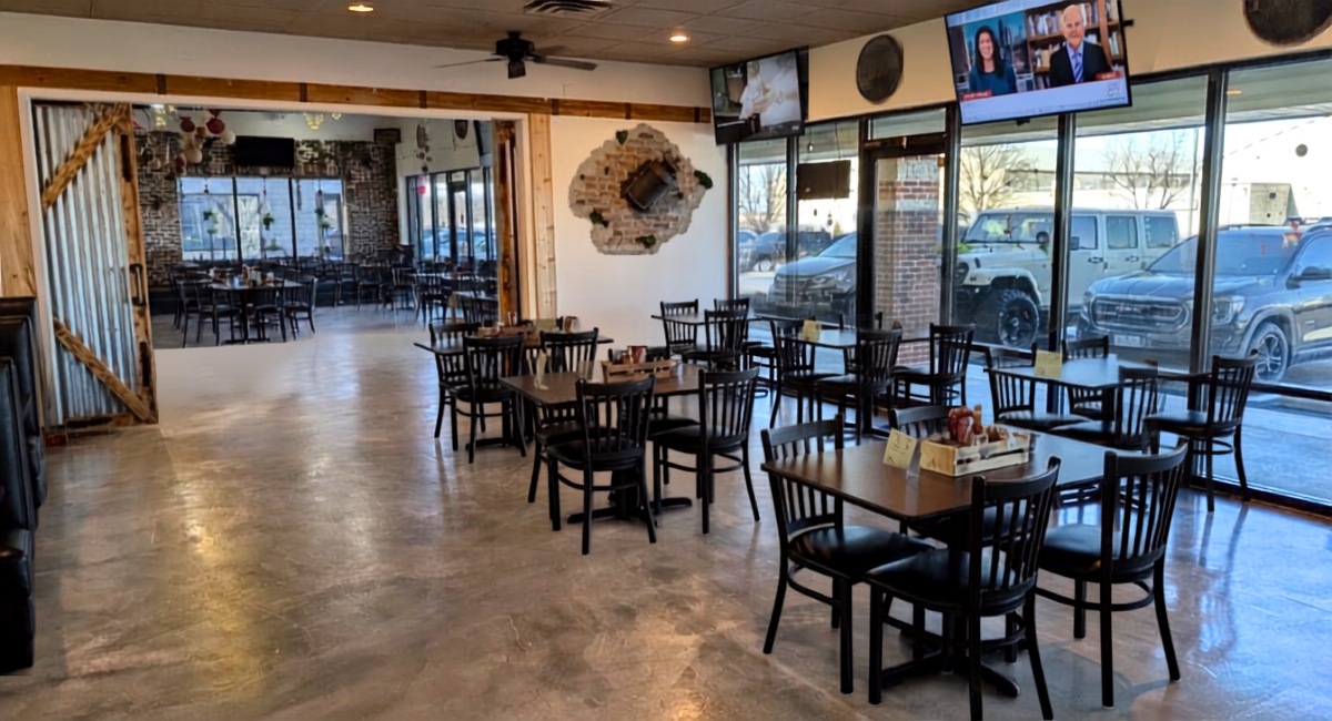 interior of Sunrise Ranch Restaurant in Wentzville, MO