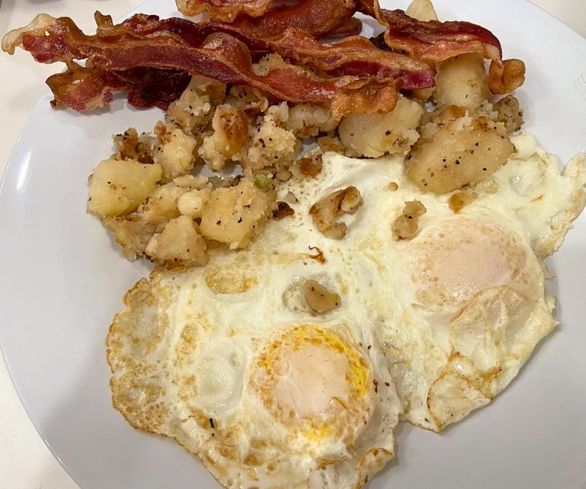 sunrise breakfast at Sunny Day Cafe in Bel Air, MD