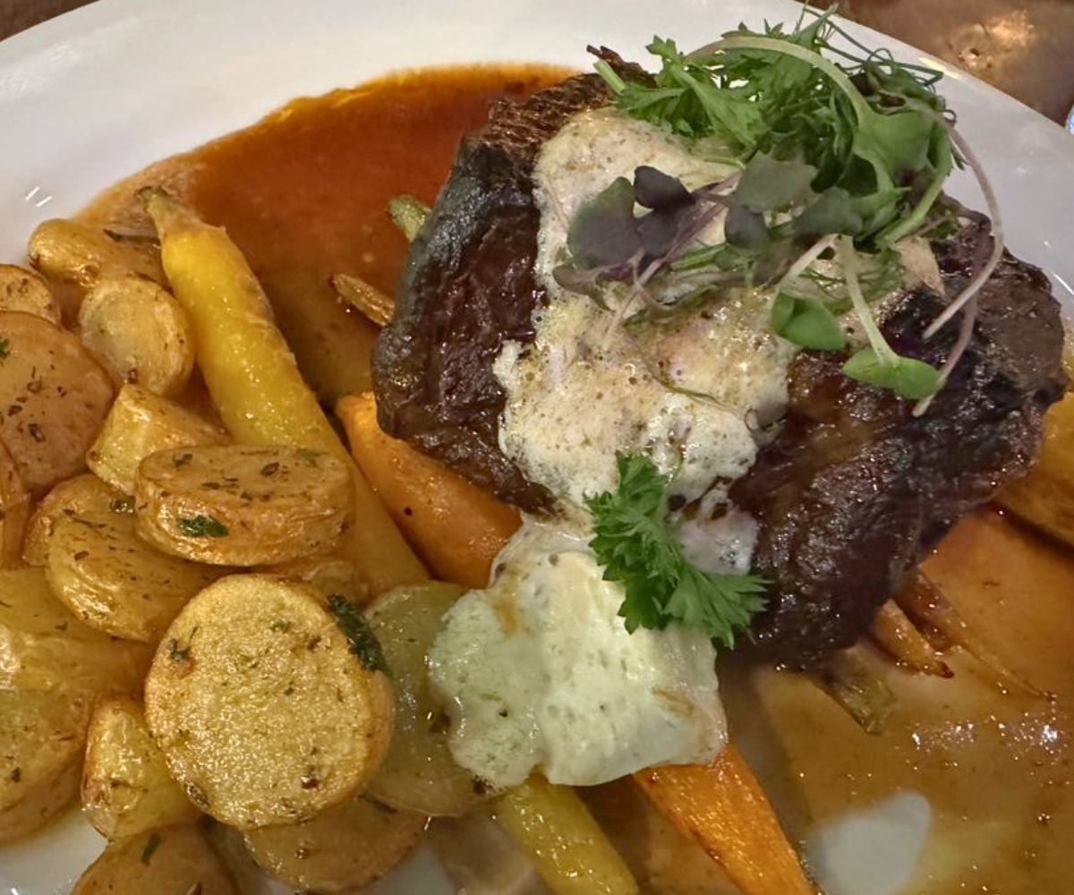 Braised Short Ribs at Artisan 179 in Pewaukee, Wisconsin