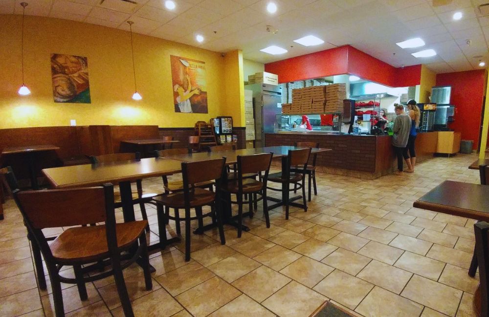 Photos for Delish Pizza