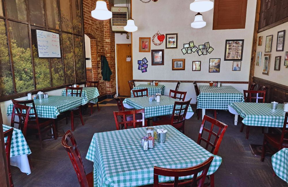 Photos for Lisa's Radial Cafe
