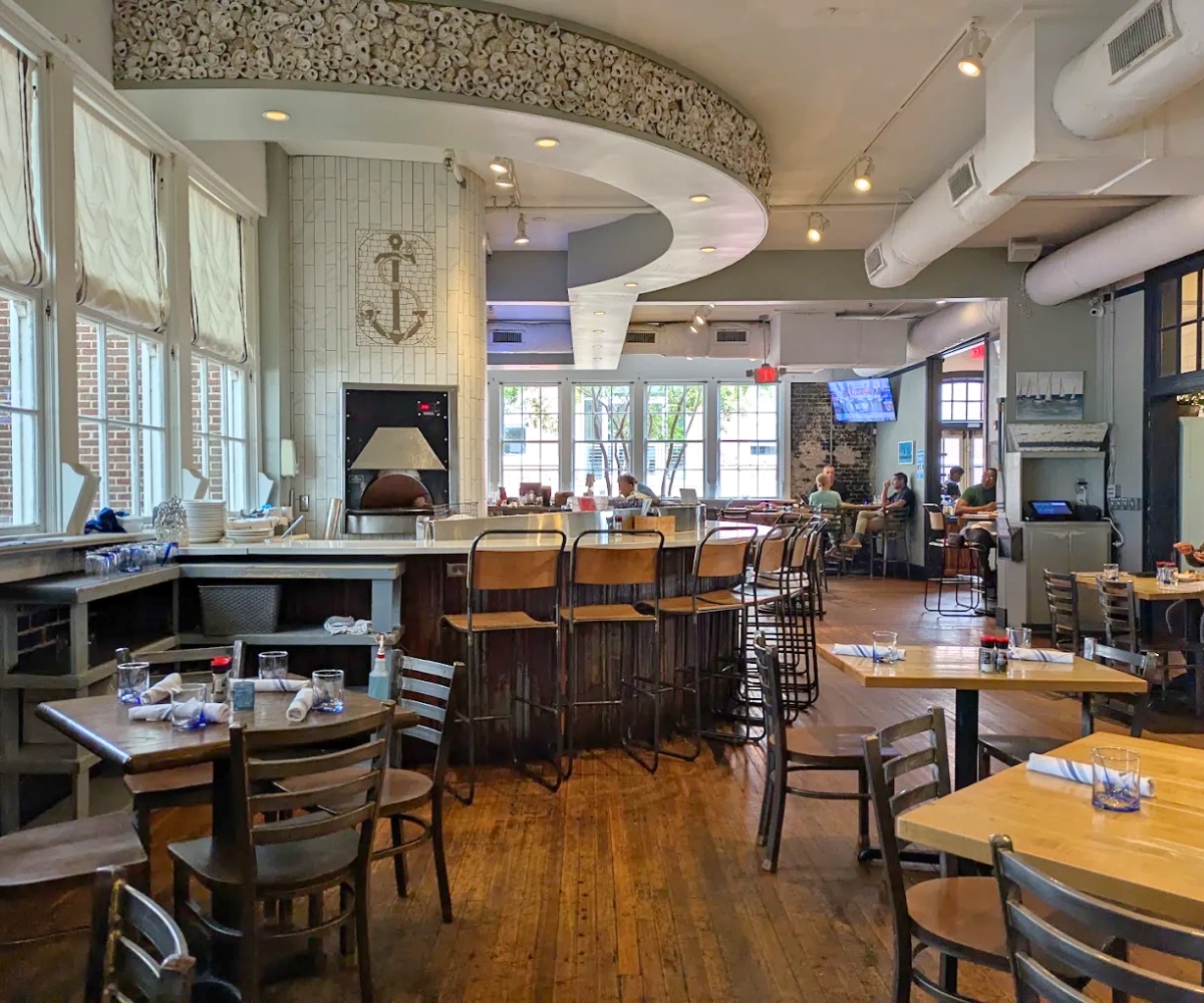 interior of Saltine in Jackson, Mississippi