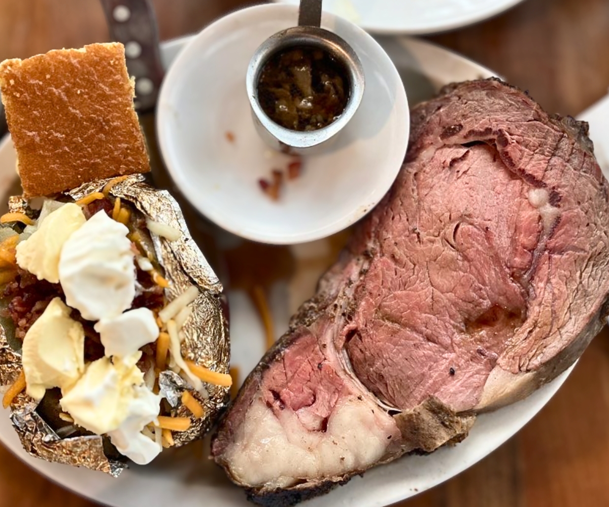 Smoked Prime Rib at Old Canal Smoke House in Chillicothe, Ohio