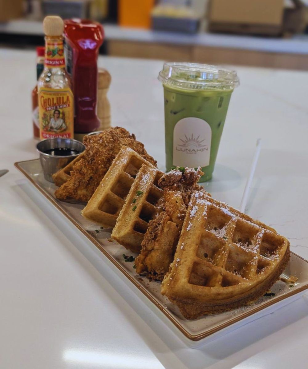 Photos for Lunakin Café
