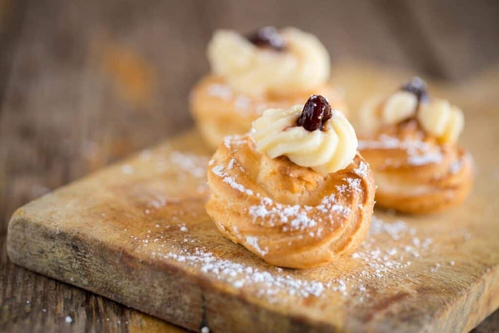 Zeppole Italian street food