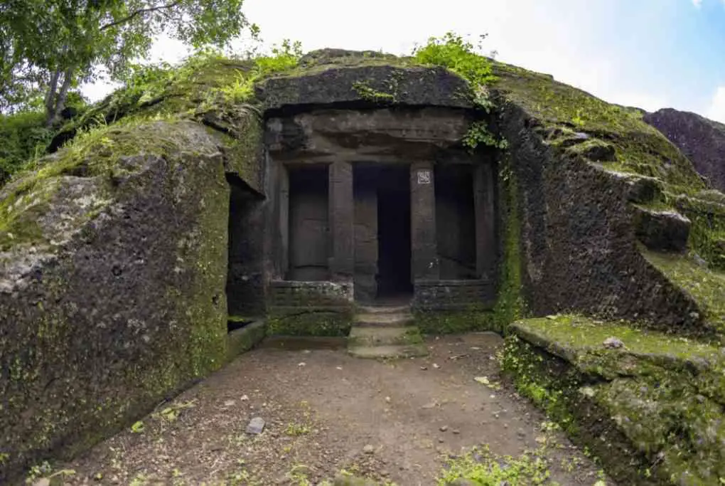 Kanheri caves mumbai