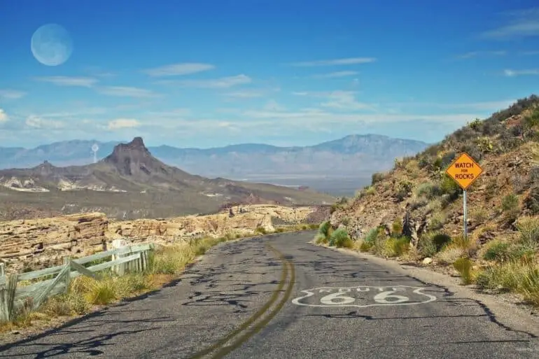 highway on route 66