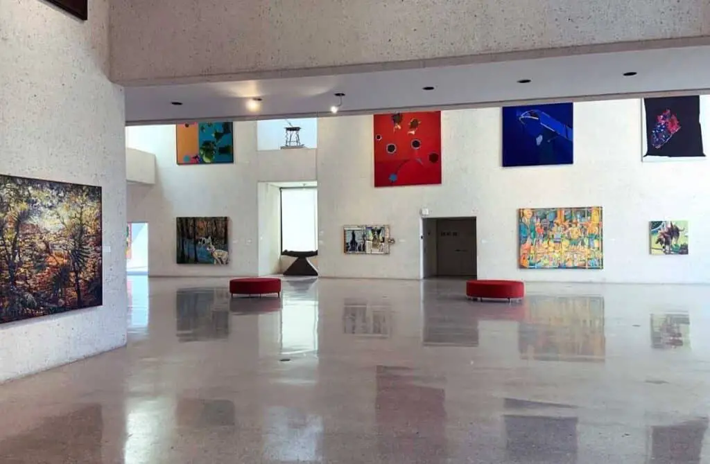 The Art Museum of South Texas, best museums in corpus christi Texas