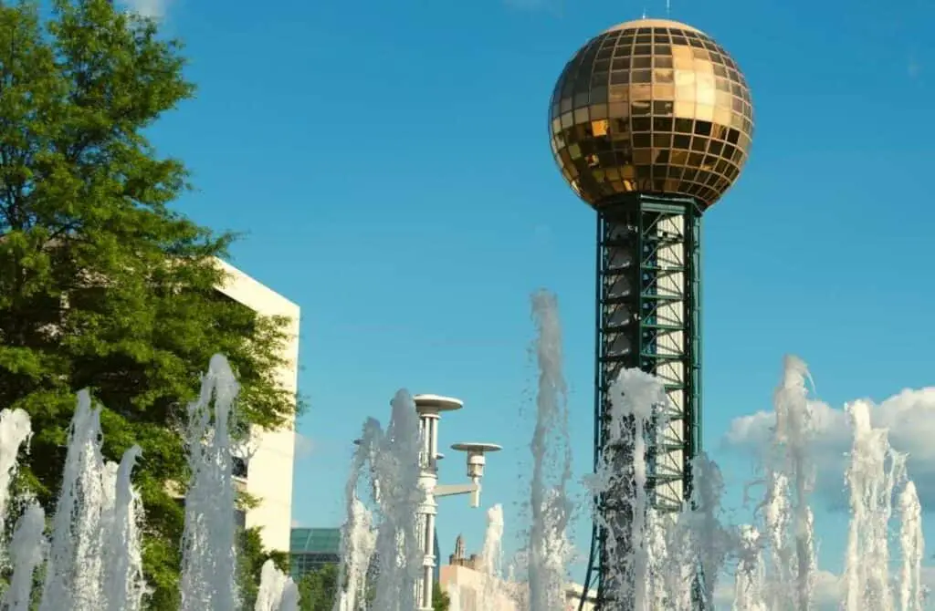 Sunsphere tower, places to visit in knoxville tennessee