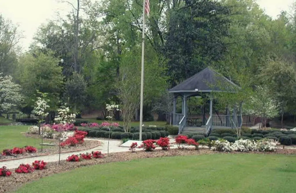 things to do in florence sc, timrod park