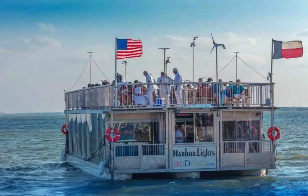 harbor light cruises in Rockwall texas, best things to do in Rockwall tx