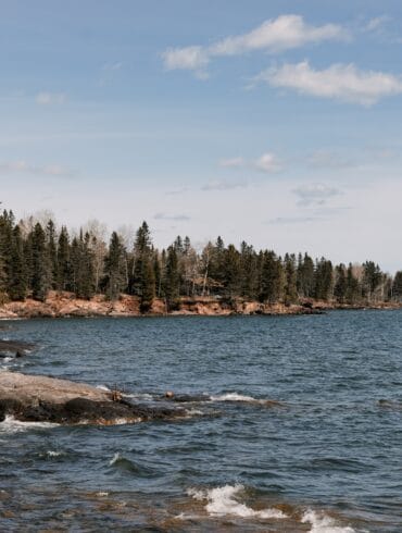 Lake Superior Minnesota shoreline