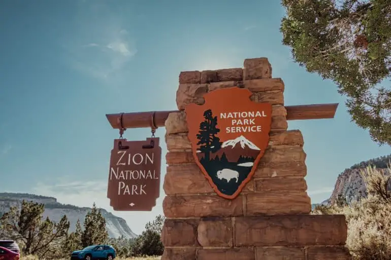 zion national park entrance