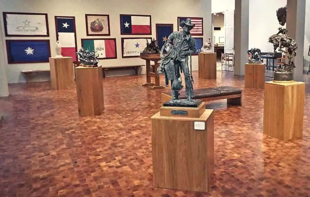 museum of western art, best attractions in Kerrville Tx