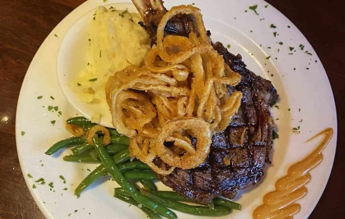 Middle Grounds Grill, places to eat in Treasure Island, Florida