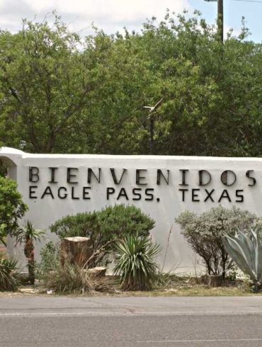Eagle Pass Texas Sign