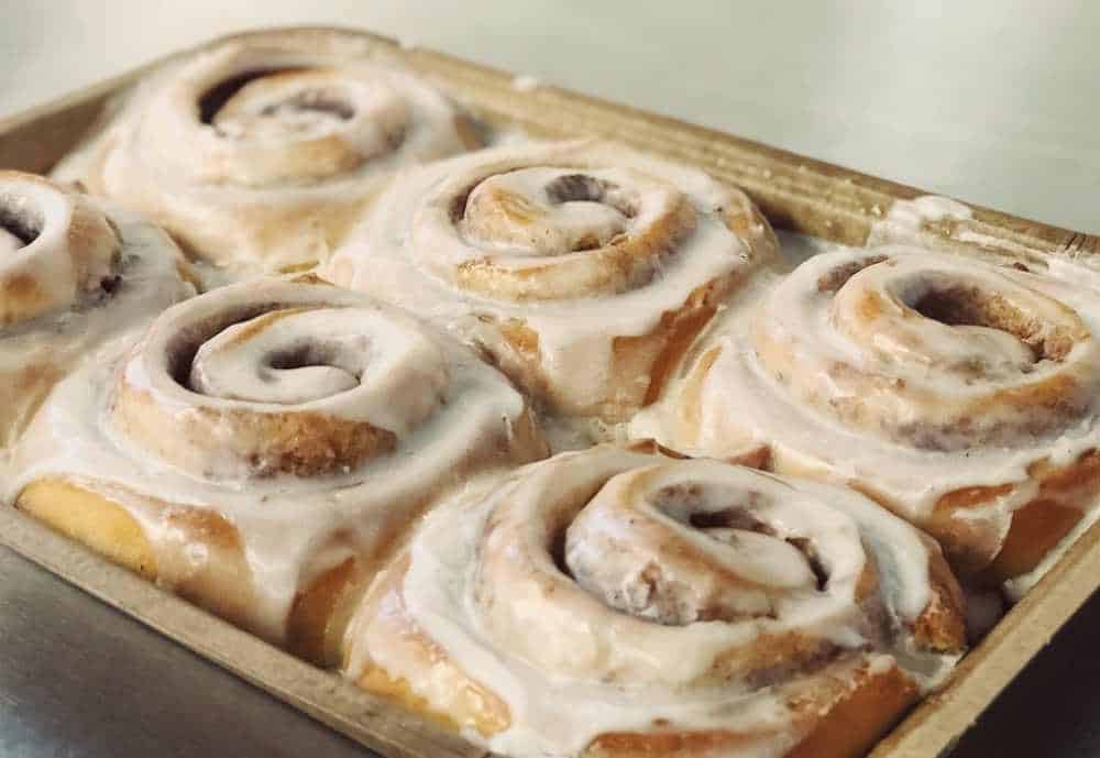 Delicious cinnamon rolls at the humble crumble, Best bakeries in little rock AR