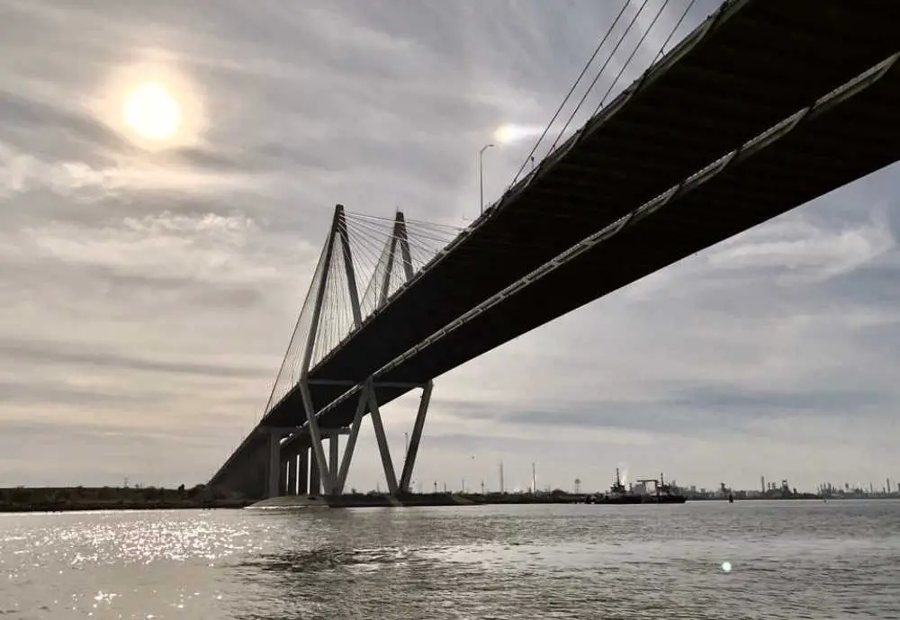 Fred Hartman Bridge, things to do in Baytown, Tx