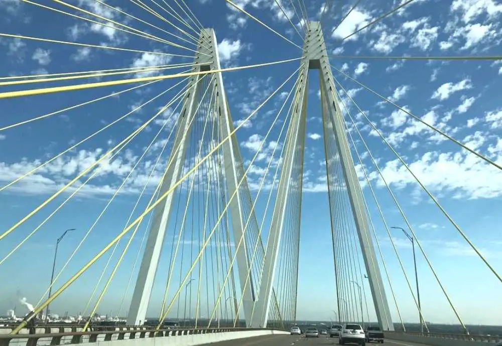 Things to see in Baytown, Texas, Fred Hartman Bridge