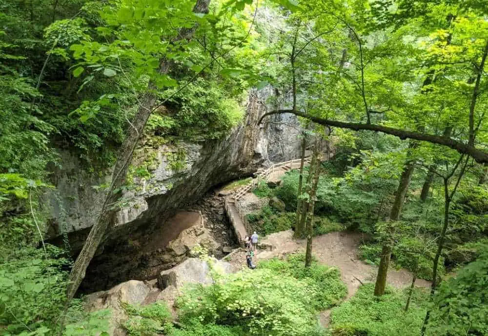 Maquoketa Caves State Park, things to do with kids in Iowa