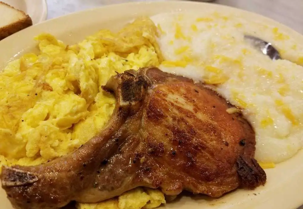 The Camellia Grill, breakfast restaurants in New Orleans, LA