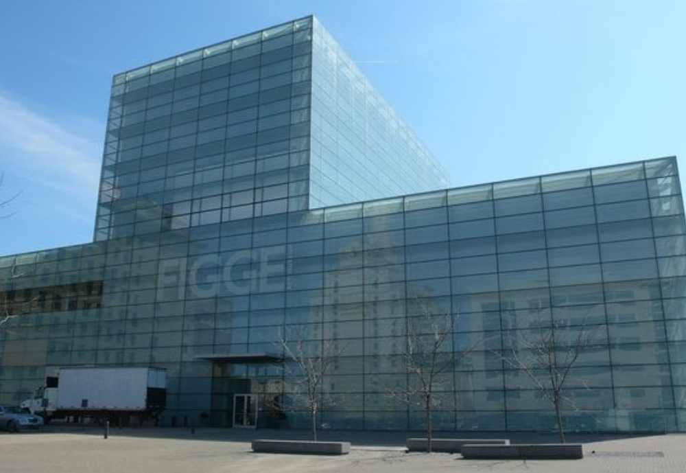 Figge Art Museum, best attractions in iowa