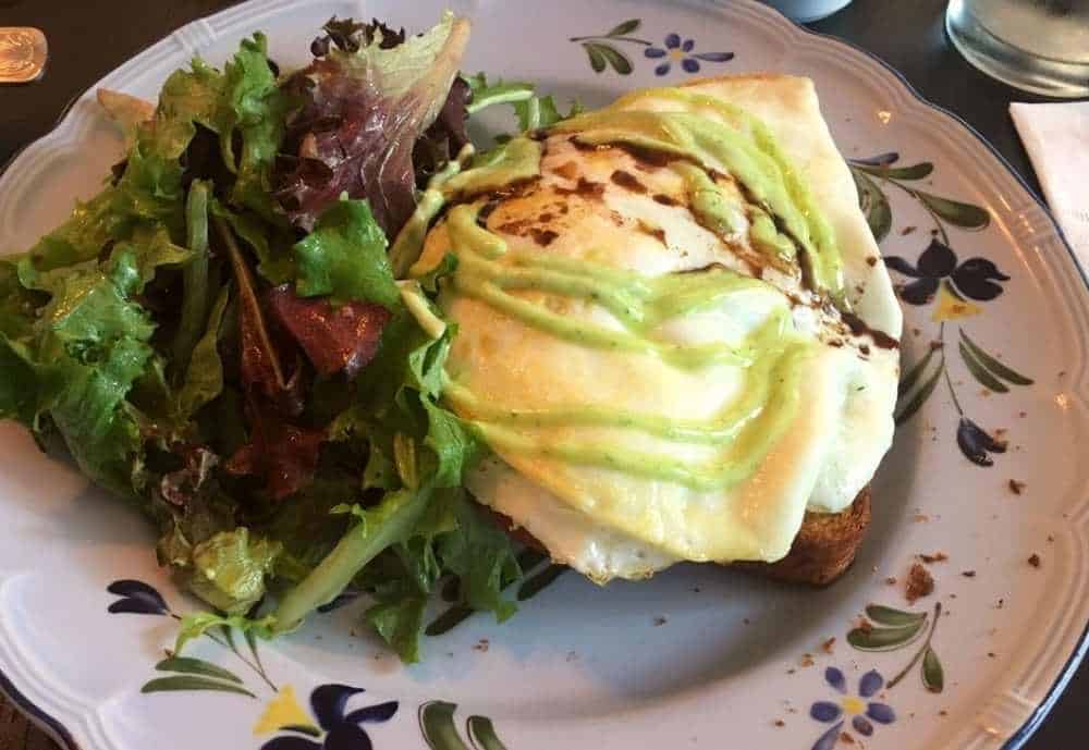 Fontaine Caffe & Creperie, breakfast spots in Alexandria, Virgina