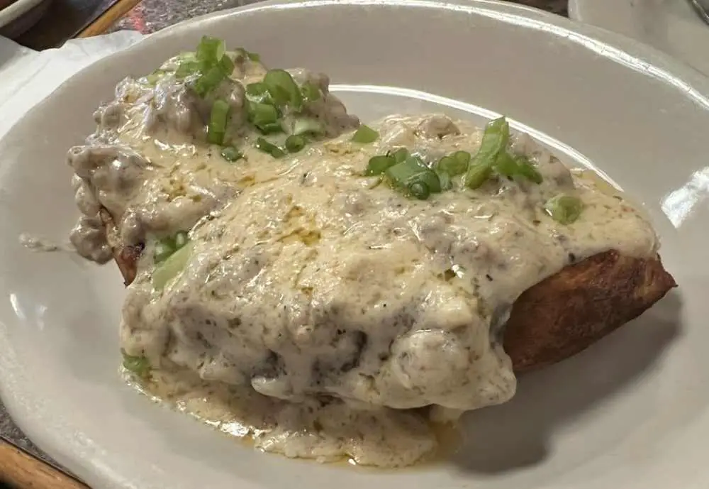 Goose Feathers Café & Bakery, best breakfast in savannah georgia