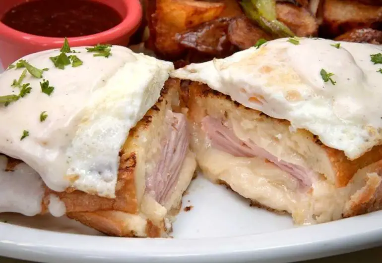 8 of The Best Breakfast Spots in Sacramento, California (With Photos