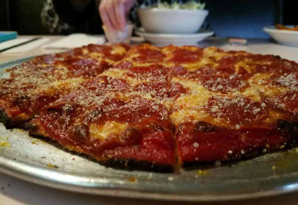 Pink Cricket Restaurant, best pizza places in Lancaster Ohio
