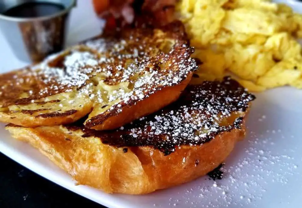 Benaddiction, best breakfast spots in Fresno, California