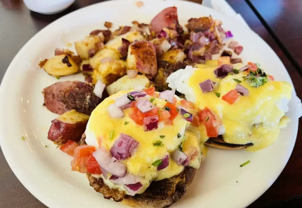 The Crowned EGG, best breakfast in mesa az