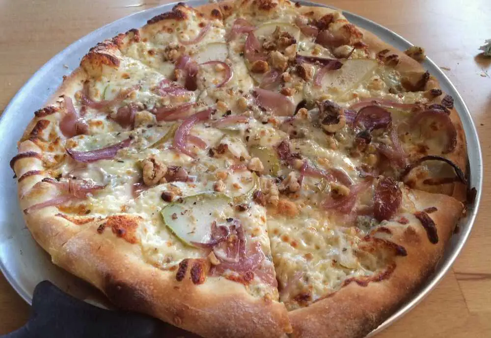 Fresh Wood Fired Pizza West, best pizza spots in asheville, north carolina