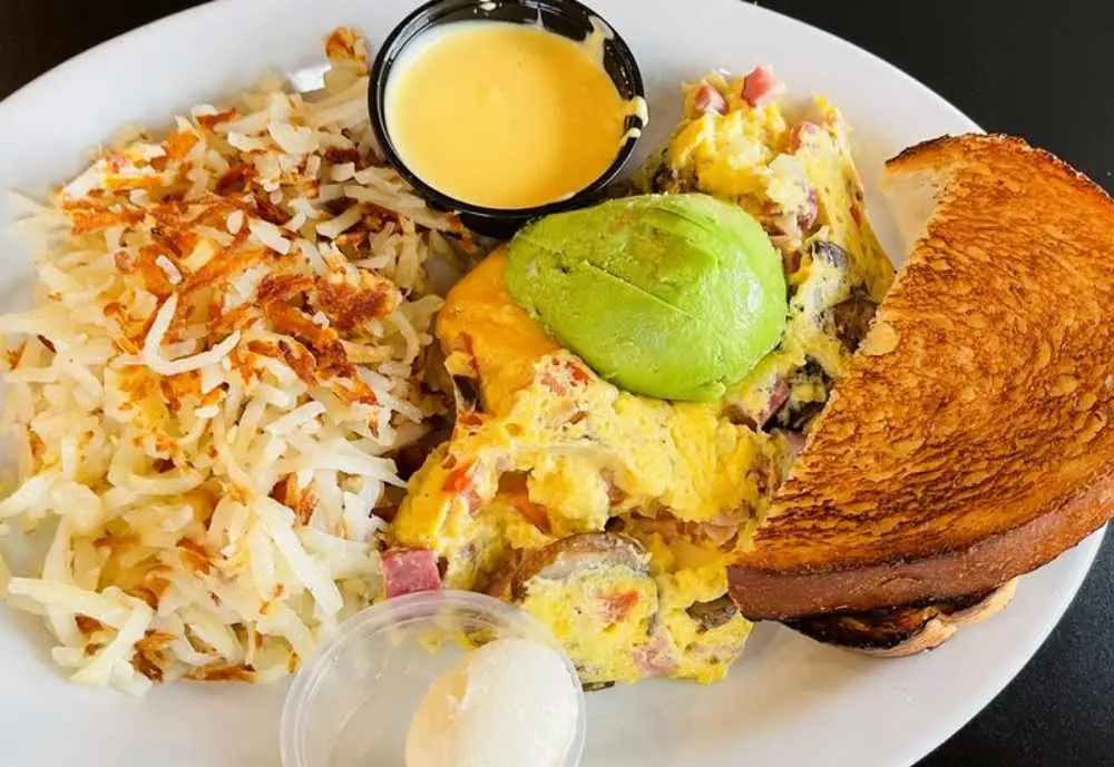 Heritage Cafe, best breakfast in aurora co