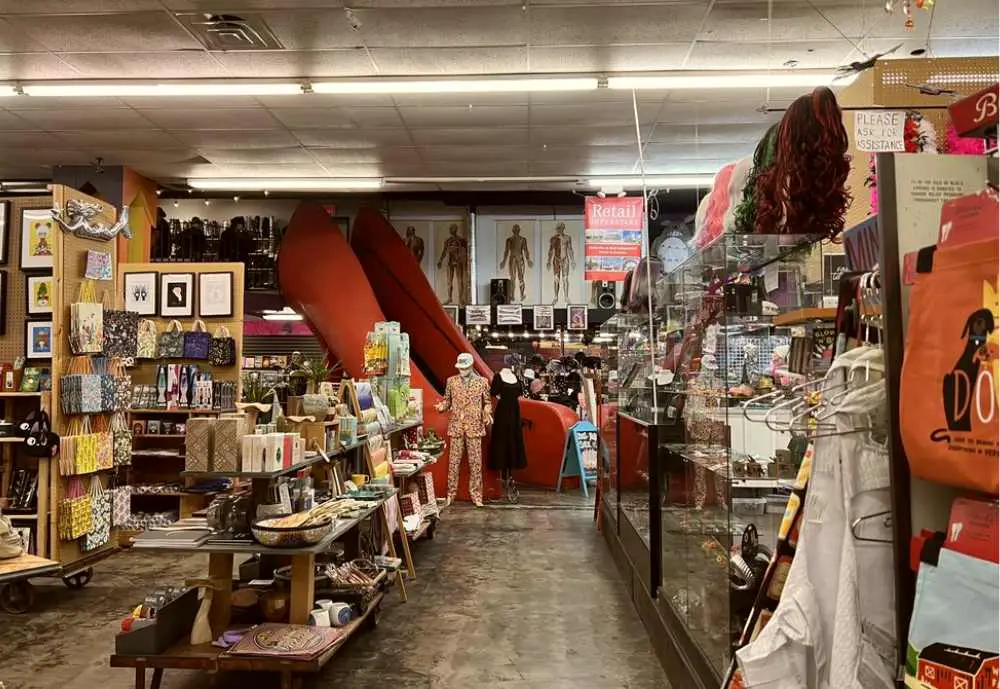 The Junkman's Daughter, best thrift stores in atlanta