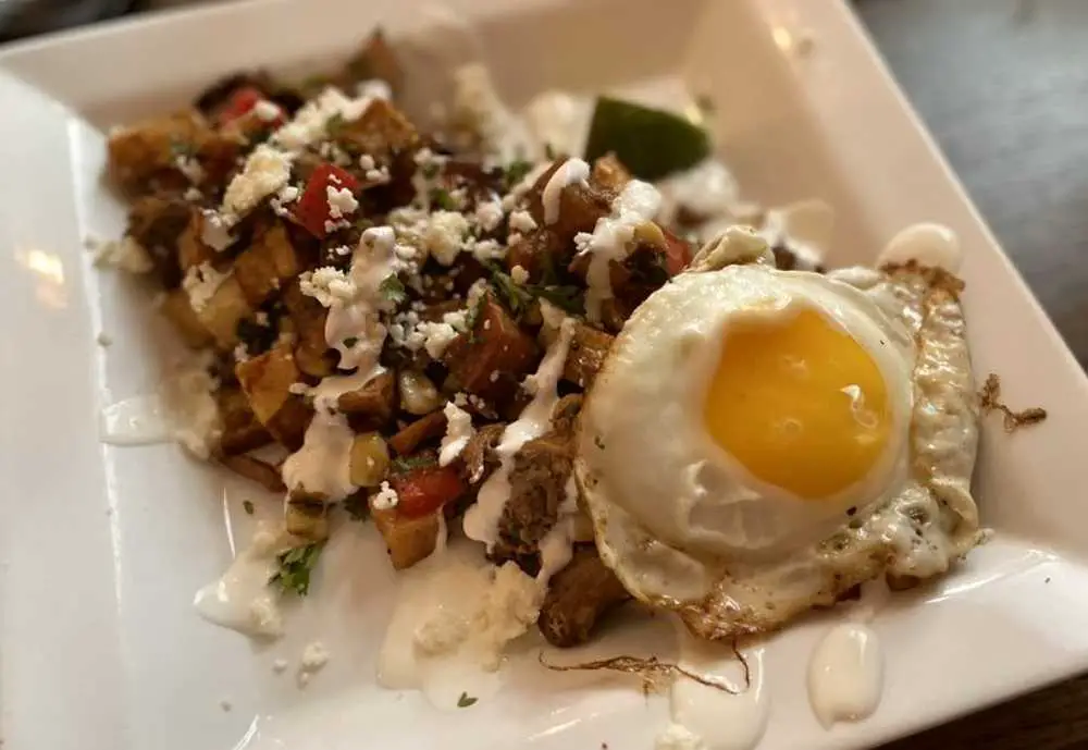 carnitas hash at the Rustic Spoon in Virginia Beach. Best Breakfast in Virginia Beach