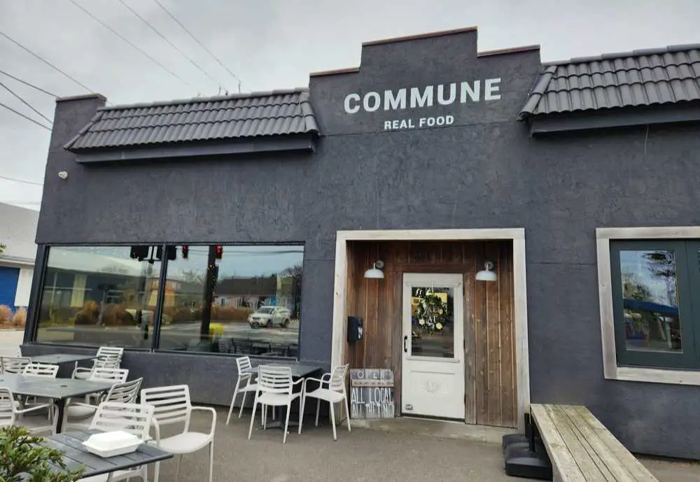 Picture of Commune in Virginia Beach