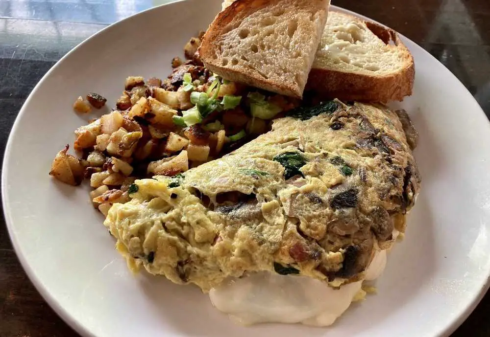 delicious omelet at Crave restaurant in Santa Ana, California