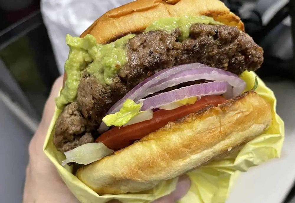 Guacamole Burger at R Burgers in Riverside, California