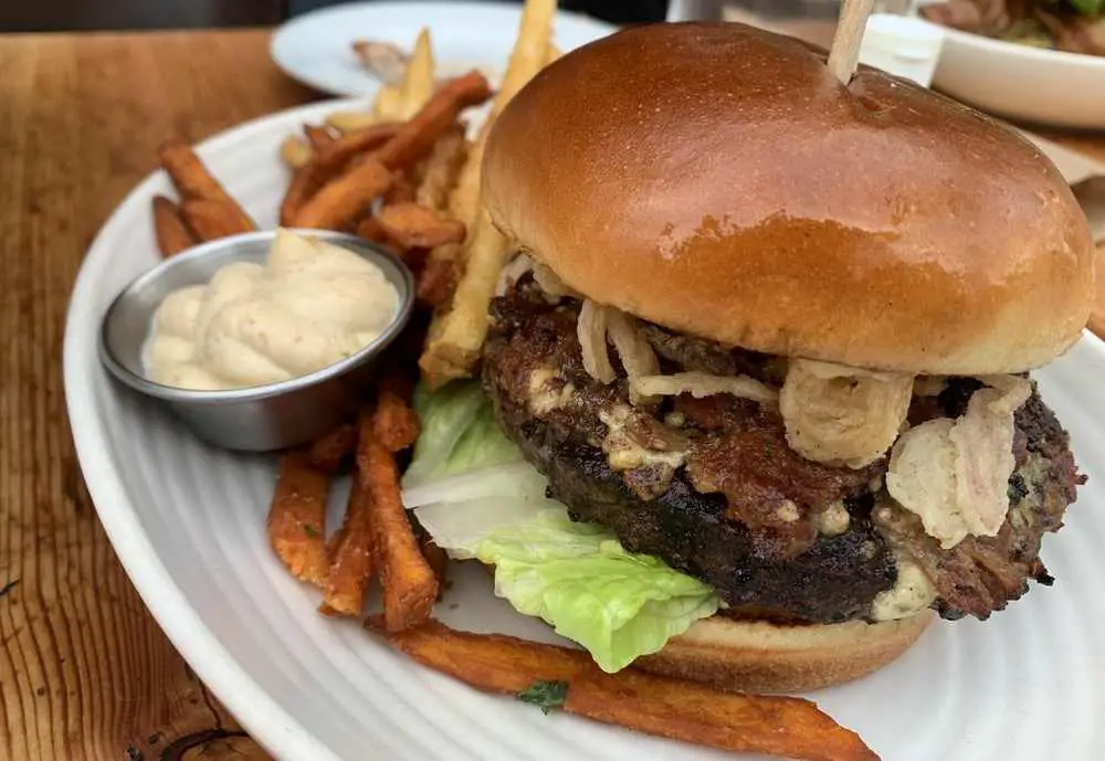 Bacon Blue Deluxe Burger at Simmzy's in Long Beach, CA