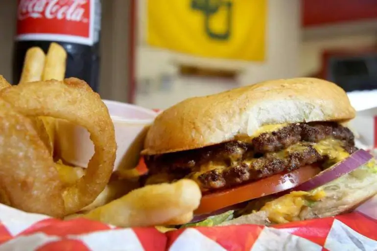 best burgers in Waco, Captain Billy Whizzbangs