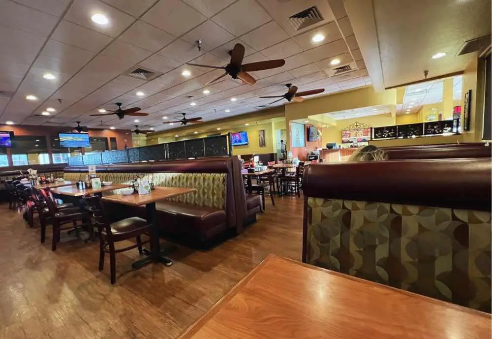 Interiror of Broken Yolk Cafe in Mesa, Arizona